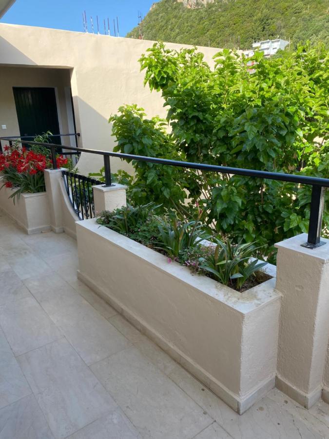 Libera Private Rooms Parga Exterior photo