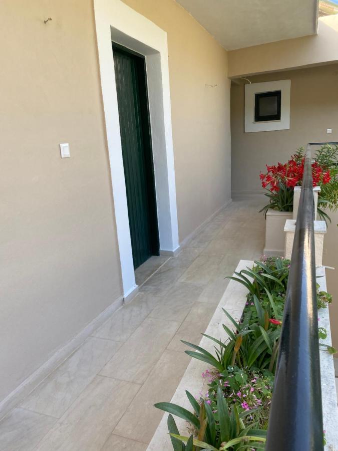 Libera Private Rooms Parga Exterior photo