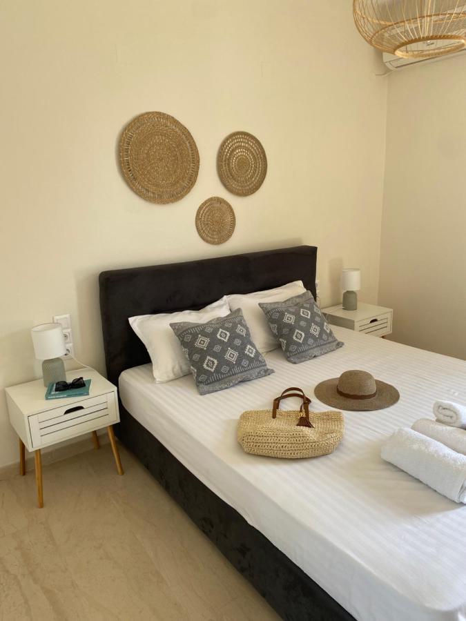 Libera Private Rooms Parga Exterior photo